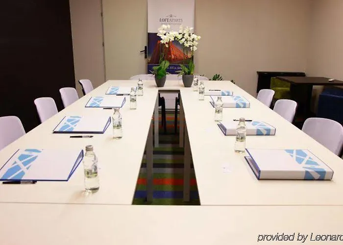 Aurora شقة فندقية